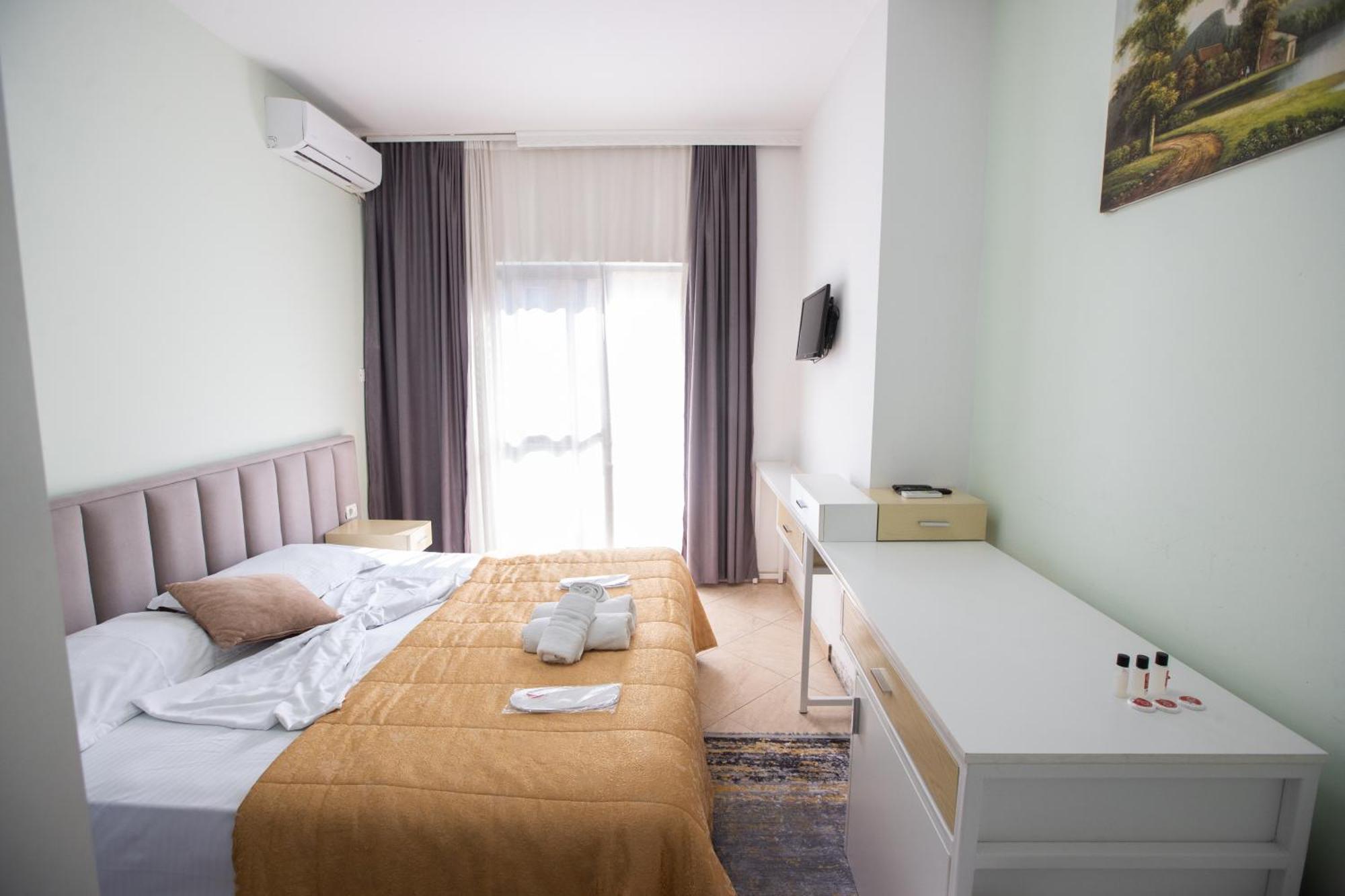 Vila Sanremo Тирана Екстериор снимка